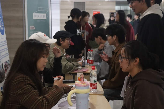 1732709462977091149.png 图片2.png